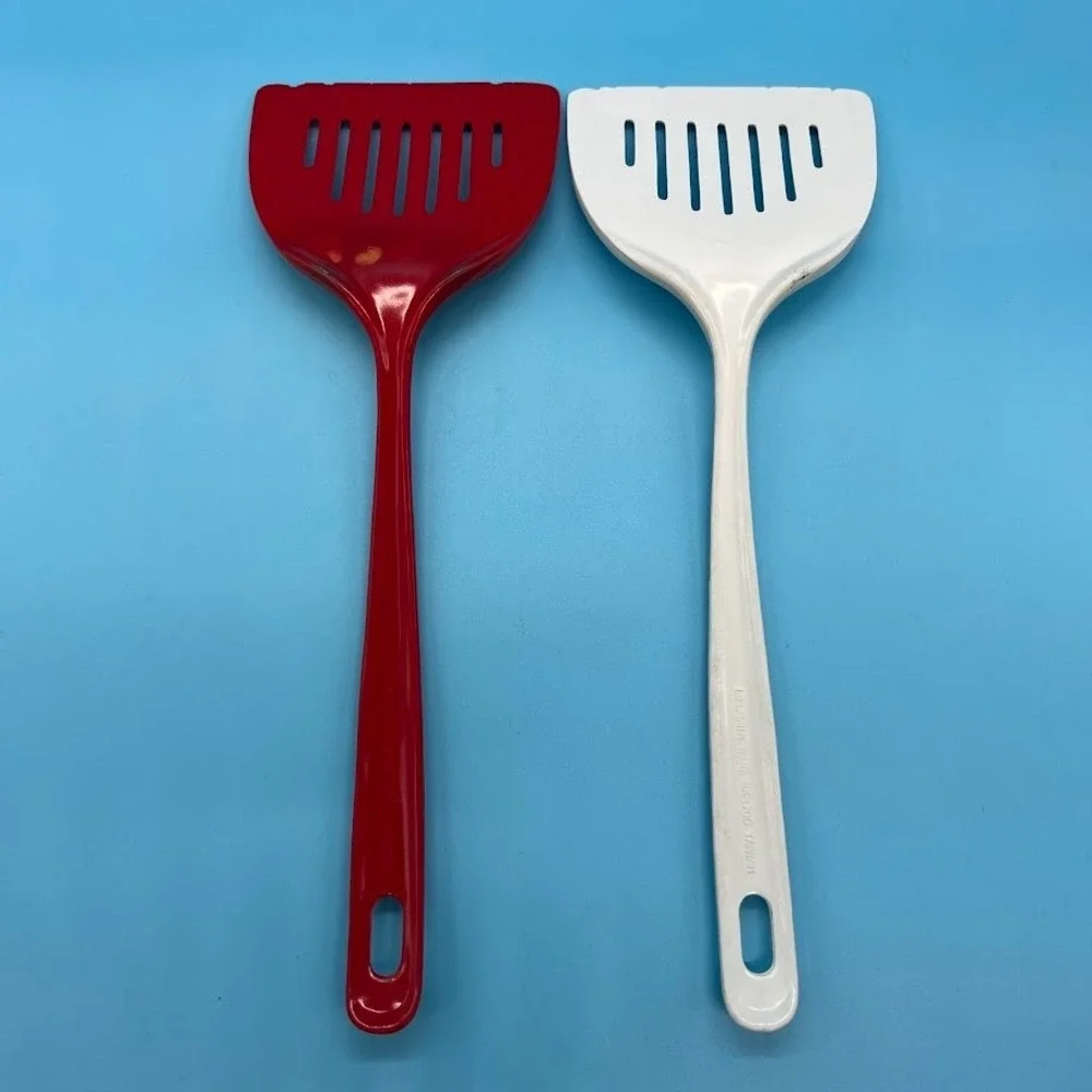 Vintage‎ Melamine Ware Set of 2 Wide Slotted Spatula Flipper Turner RK-170D